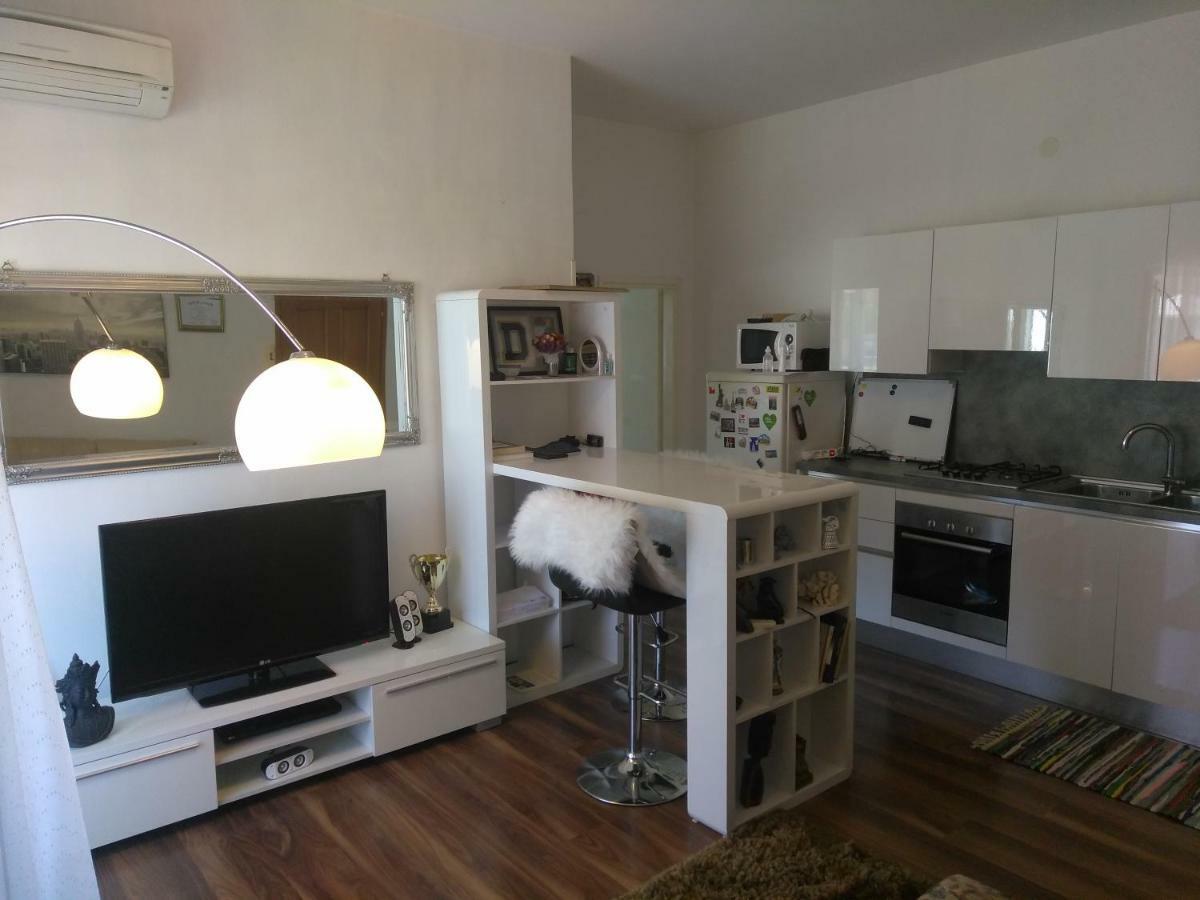 B6 * Rovinj